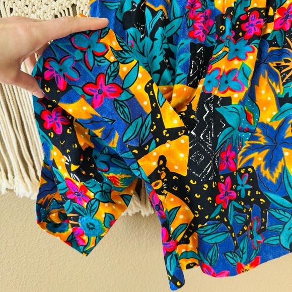 Vintage Hilo Hattie Shorts Mens size medium Hawaiian Hawaii Tropical Stretch A - Picture 4 of 8